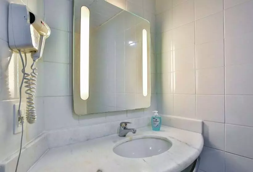 בית מלון כפרי Ibis Goiania