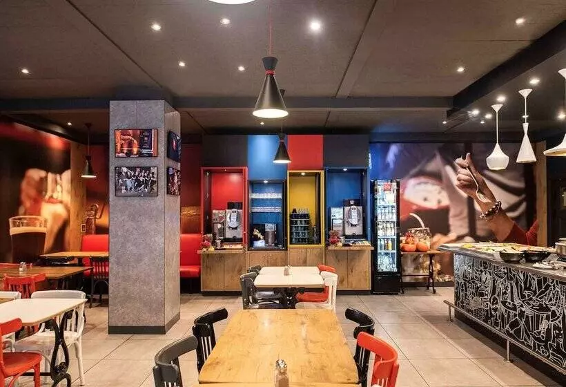 בית מלון כפרי Ibis Krakow Centrum