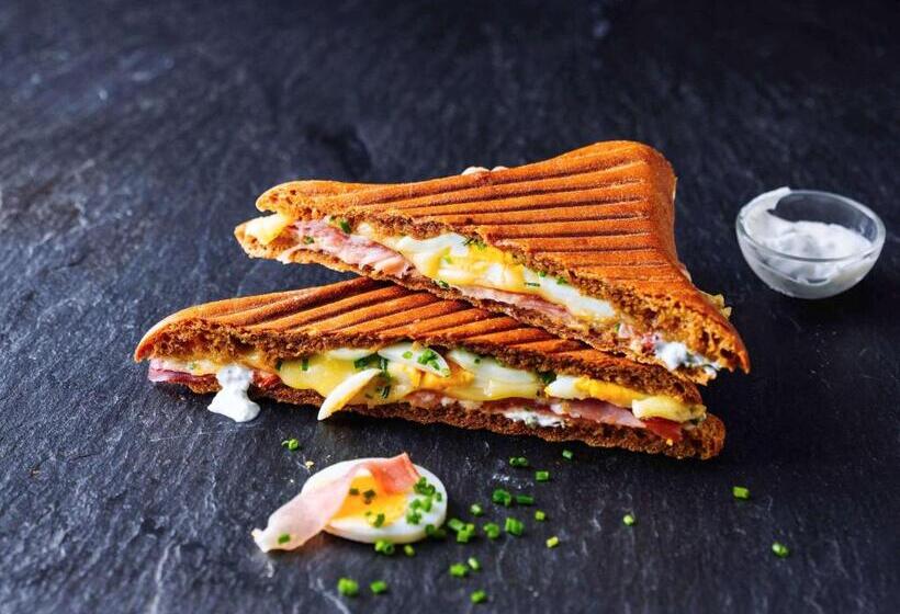 فندق Ibis Leiria Fatima