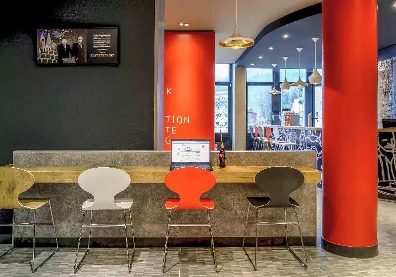 בית מלון כפרי Ibis Luzern Kriens