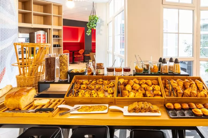 هتل Ibis Paris Ornano Montmartre Nord 18eme