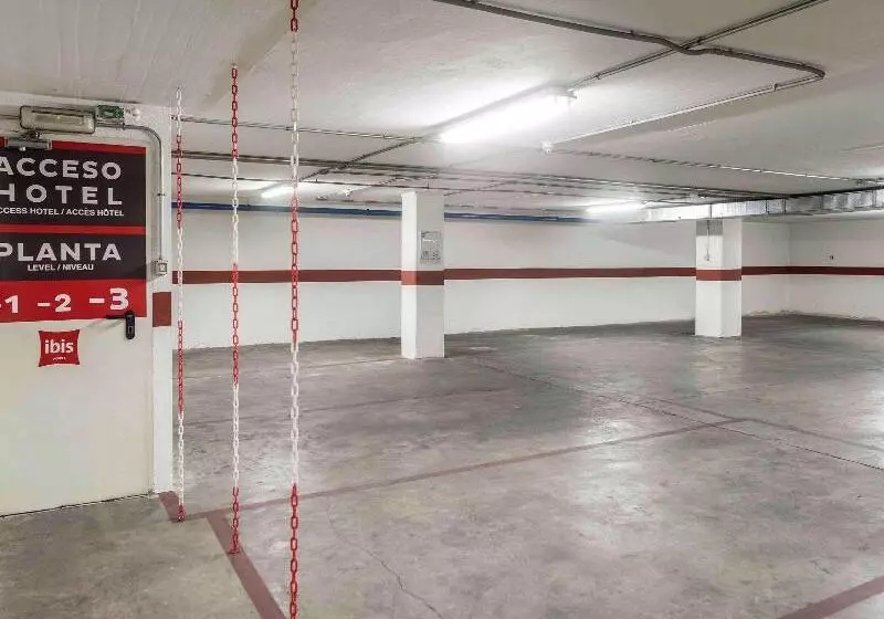 هتل Ibis Salamanca