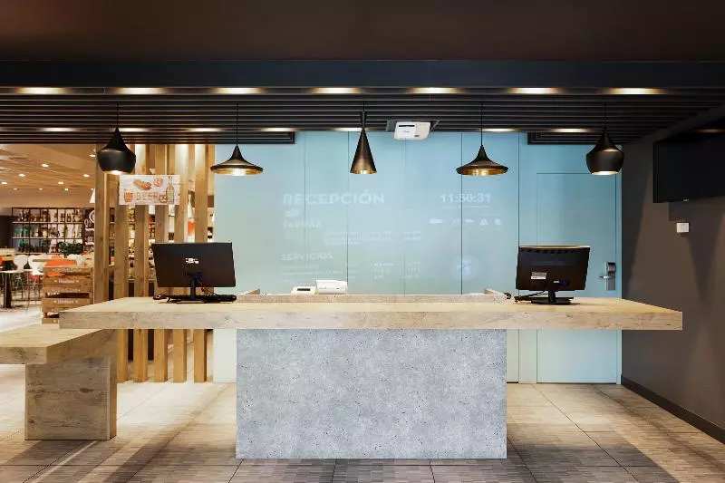 هتل Ibis Salamanca