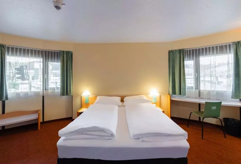 B&B HOTEL Wuppertal-City