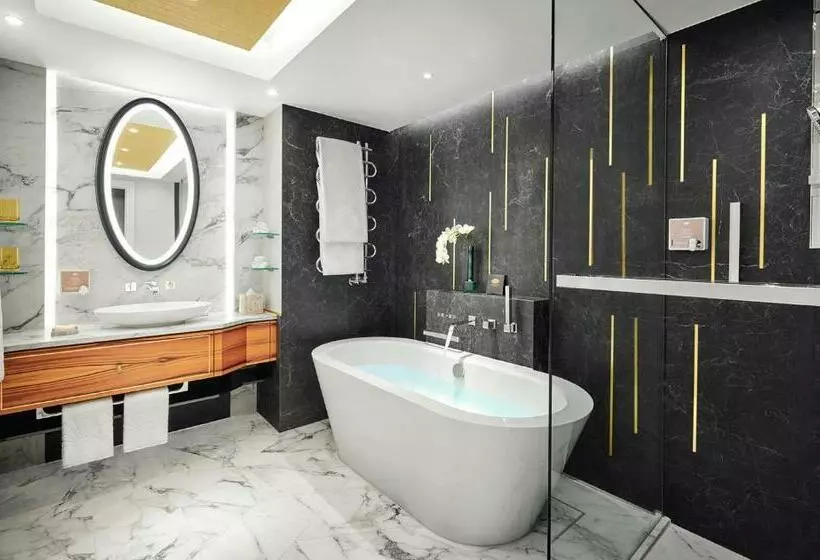 ホテル Mandarin Oriental, Munich