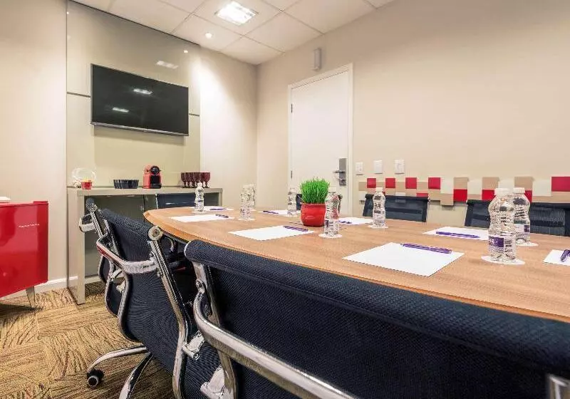 Hotelli Mercure Sao Paulo Vila Olimpia