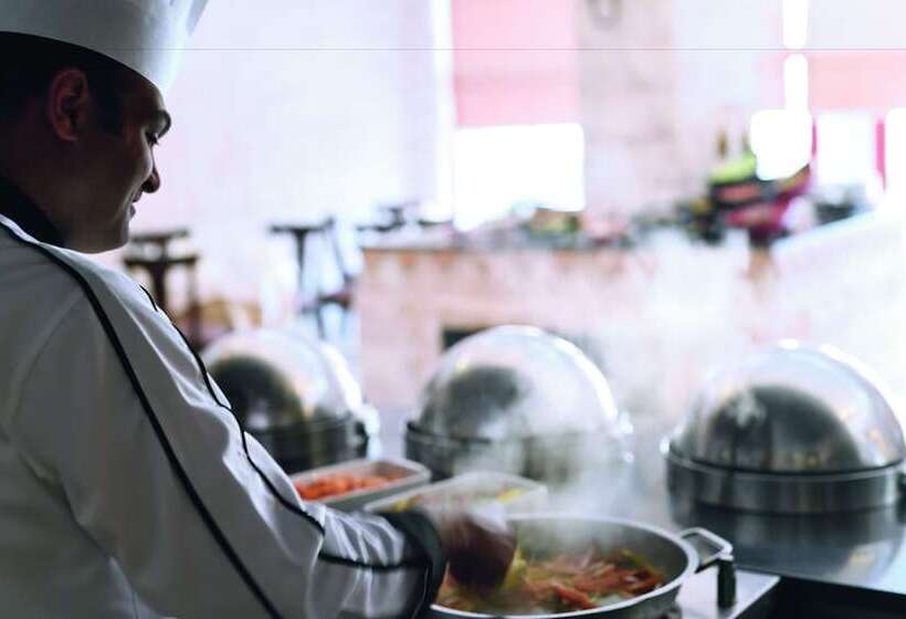 Hotel Grand Mercure Petra