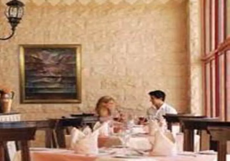 هتل Grand Mercure Petra