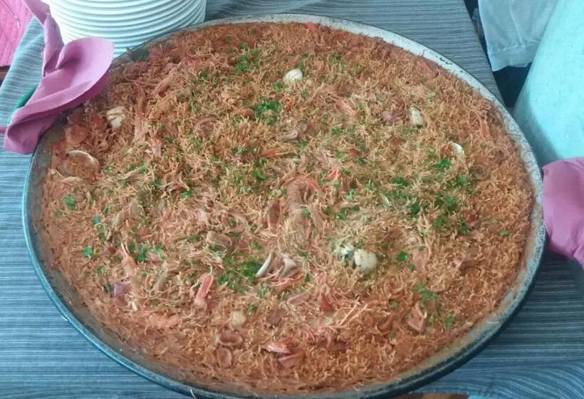 ホテル Puigcerdà