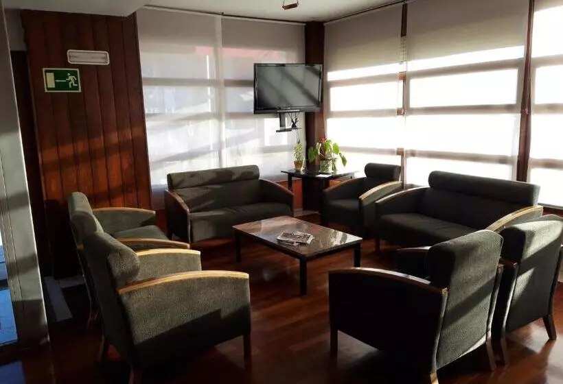 ホテル Puigcerdà