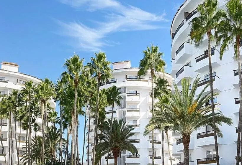 ホテル Servatur Waikiki