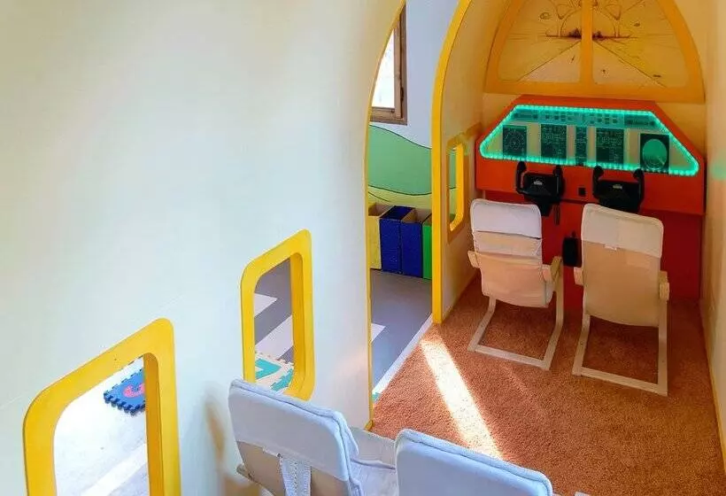 ホテル Servatur Waikiki