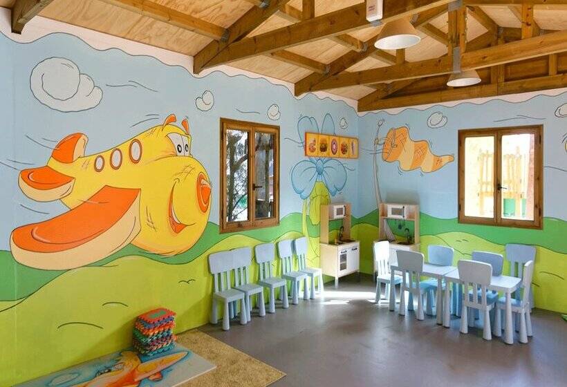 בית מלון כפרי Servatur Waikiki