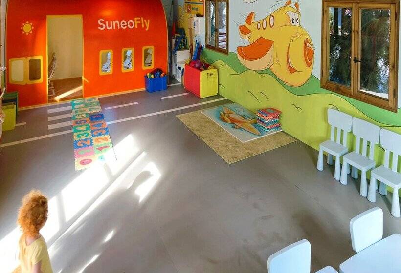 בית מלון כפרי Servatur Waikiki