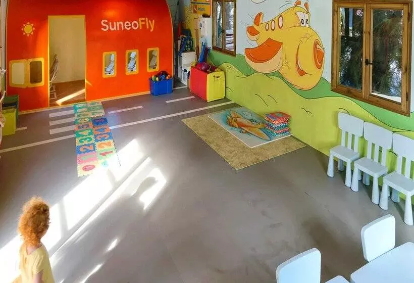 ホテル Servatur Waikiki