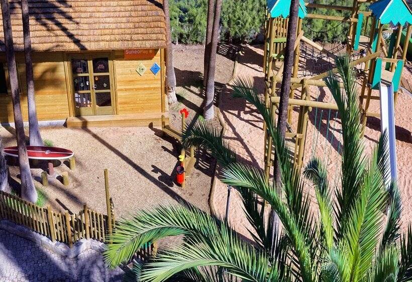 בית מלון כפרי Servatur Waikiki