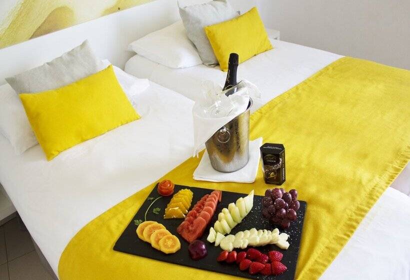 בית מלון כפרי Servatur Waikiki