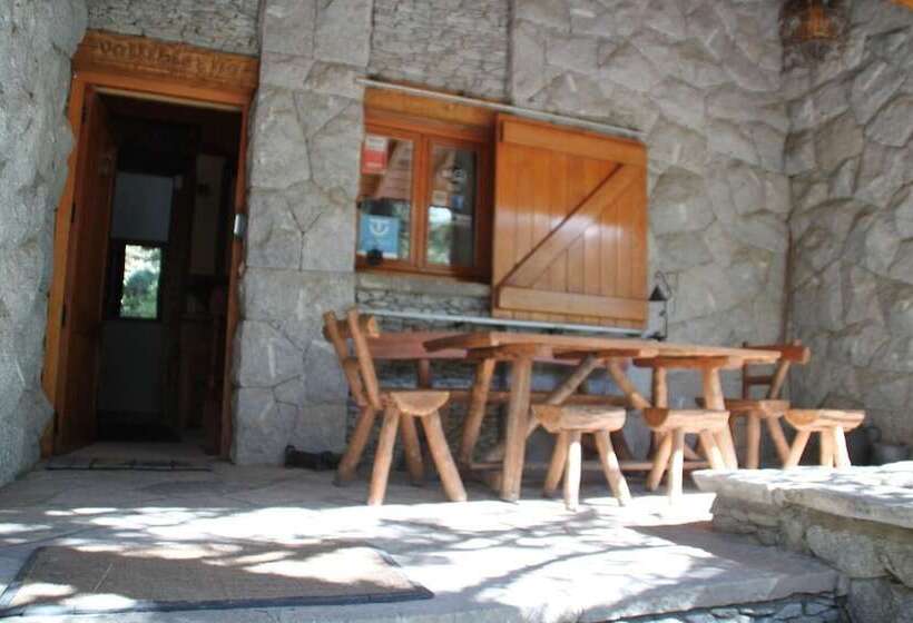 ホテル Vallibierna