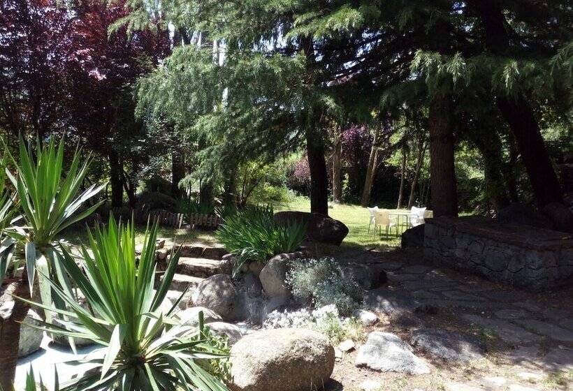 ホテル Vallibierna