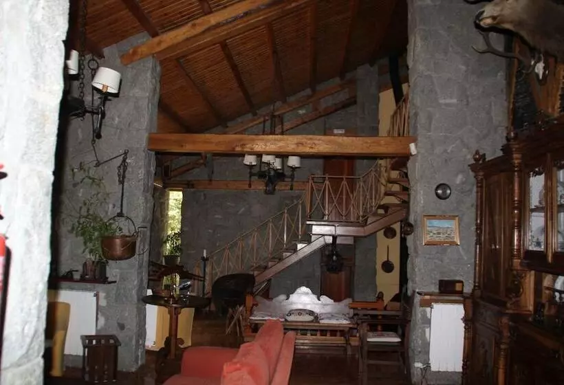 בית מלון כפרי Vallibierna