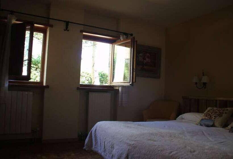 ホテル Vallibierna