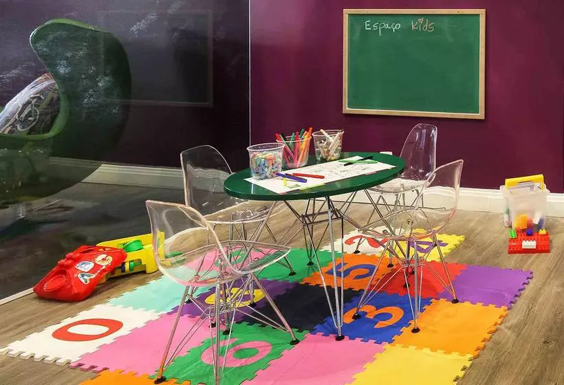 호텔 Ibis Styles Joinville