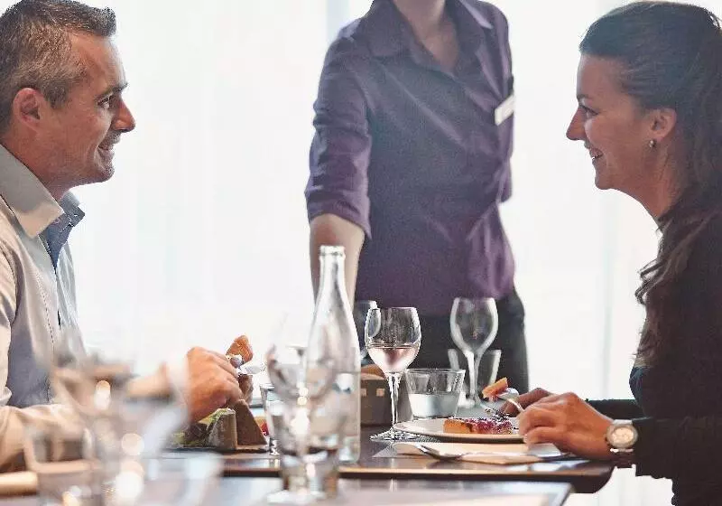 Novotel Leeds Centre