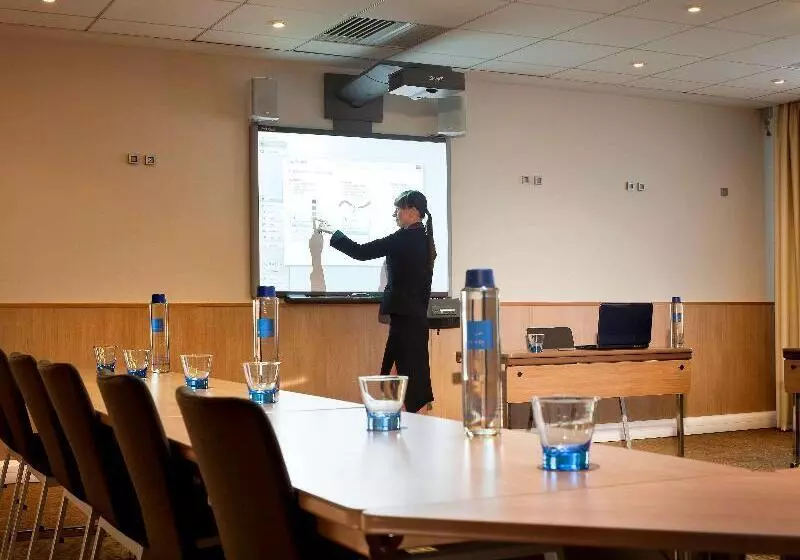 Novotel Leeds Centre