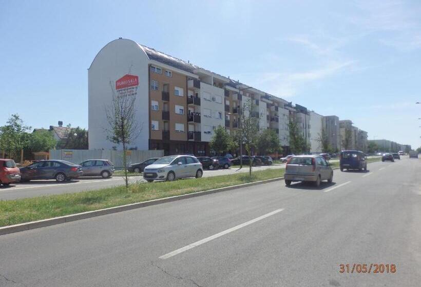 هاستل Apartment Erika