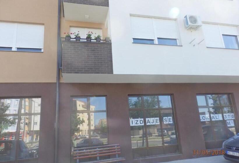 هاستل Apartment Erika