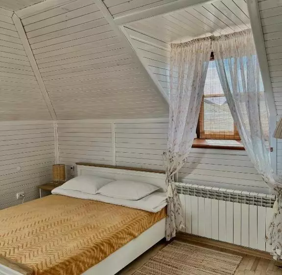 Retkeilymaja гостеріяold Town