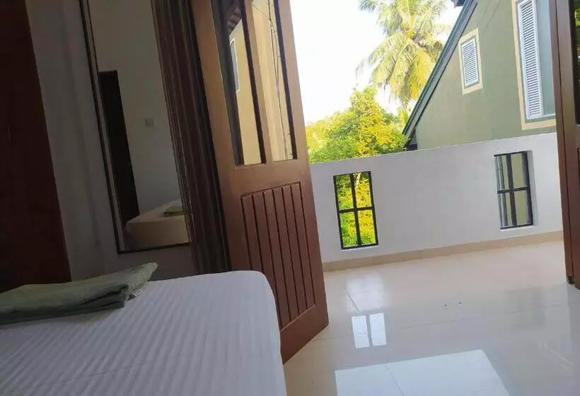 Retkeilymaja Bentota Home Stay