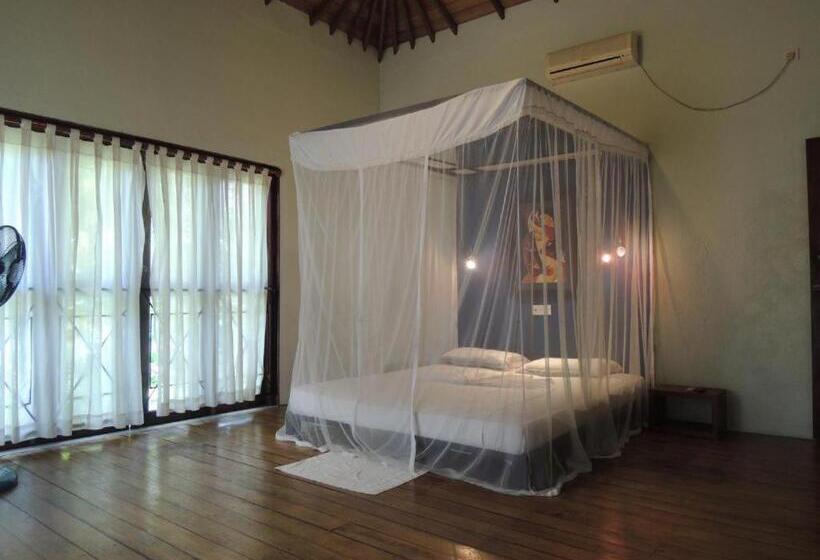 فندق صغير Bentota Home Stay