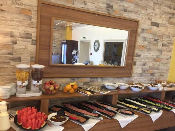 هتل Eka Residence