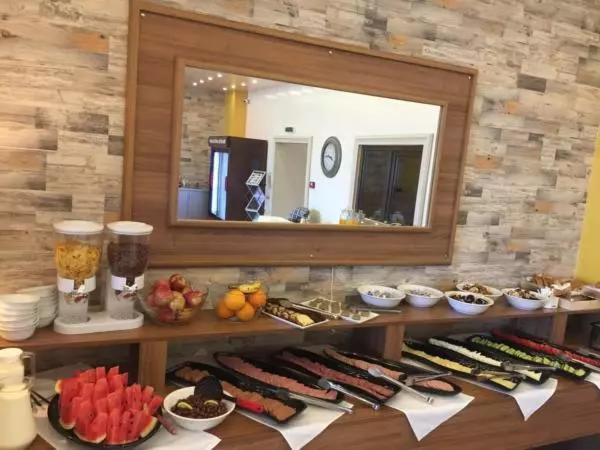 Hotelli Eka Residence