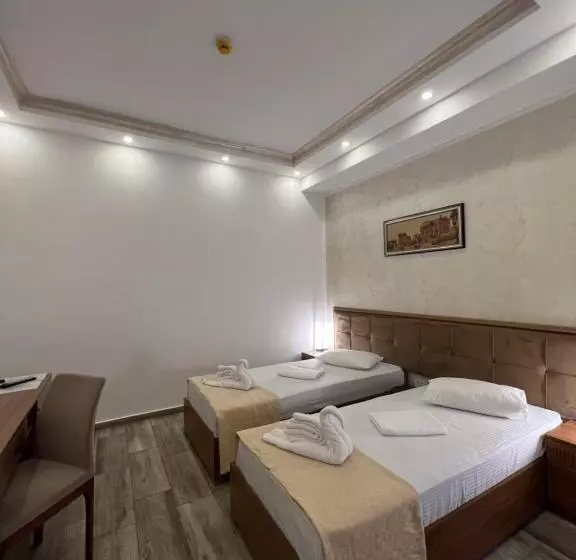 Hotelli Eka Residence