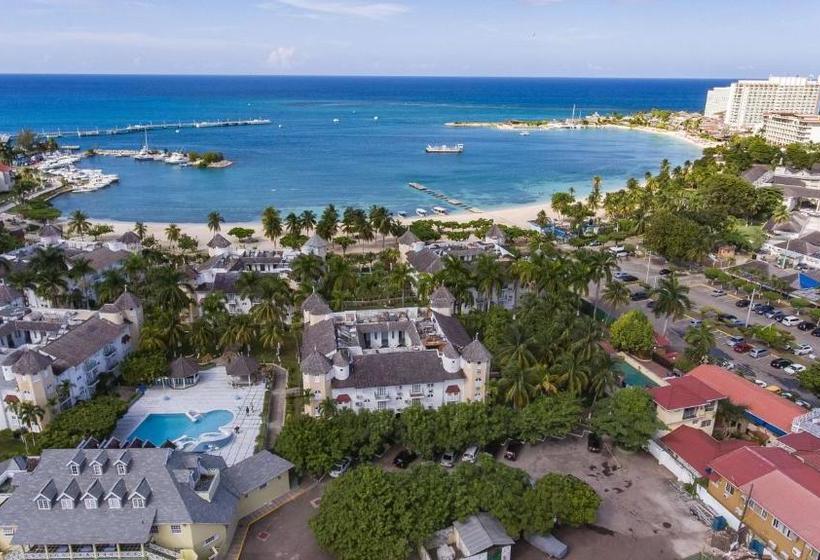 هتل Seashore @ Sandcastles Resort