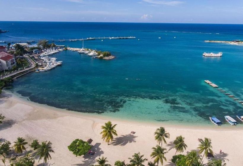 هتل Seashore @ Sandcastles Resort