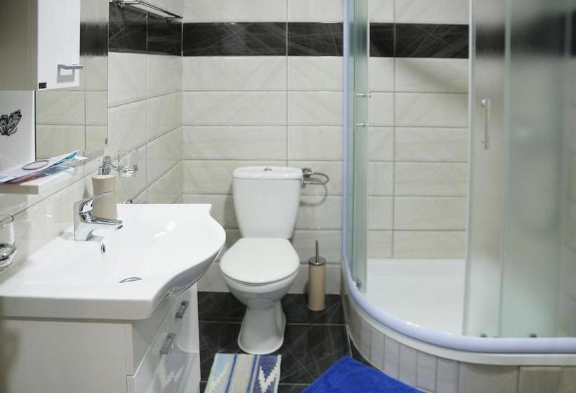 پانسیون Apartman Baron