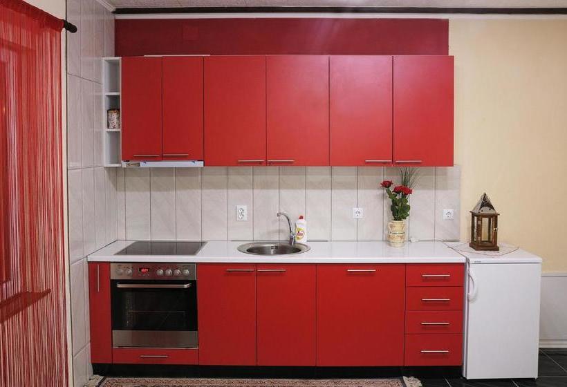 پانسیون Apartman Baron