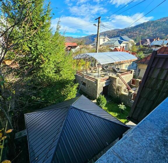 פנסיון Casa Mina