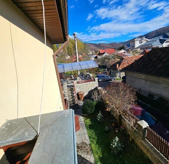 פנסיון Casa Mina