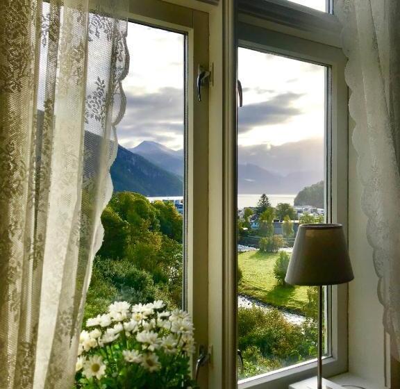 Pansiyon Fjord View Apartment