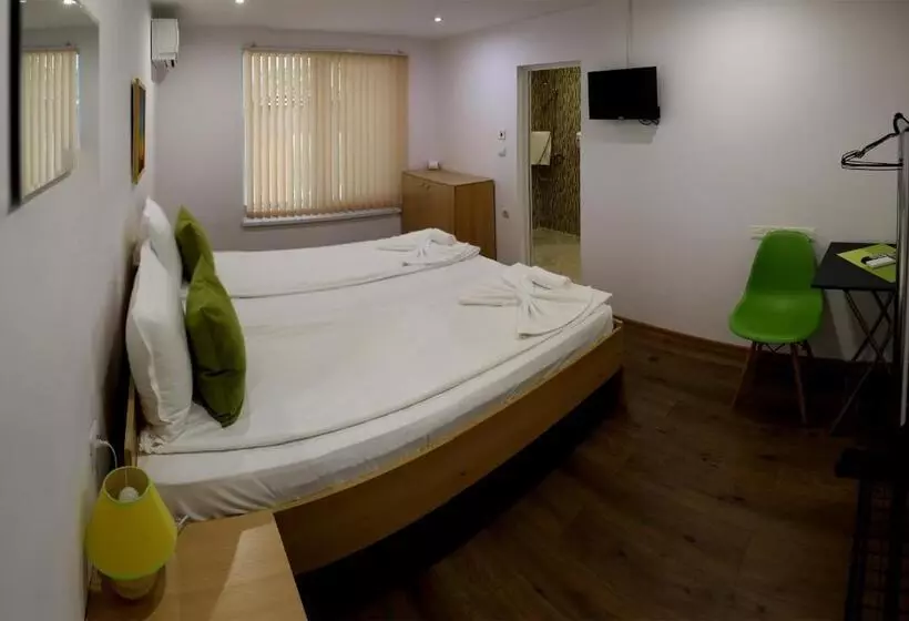 ペンション Gile Guest House