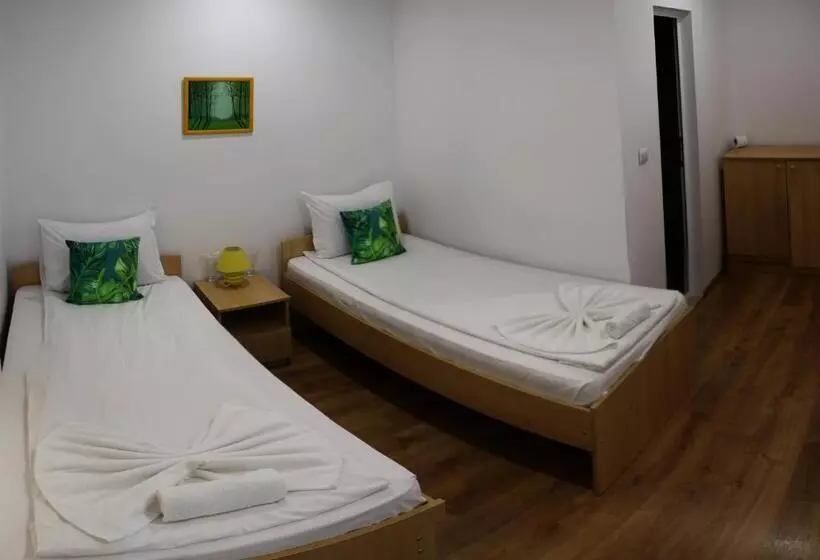 ペンション Gile Guest House