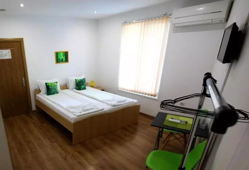 ペンション Gile Guest House