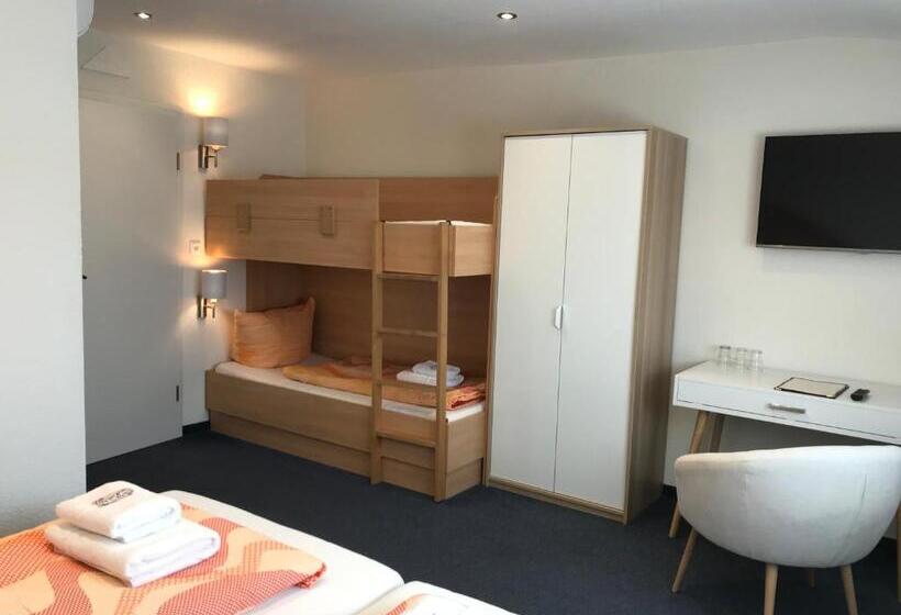 Pensão Gästehaus Elzblick