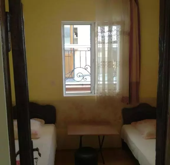 پانسیون Guest House Nino