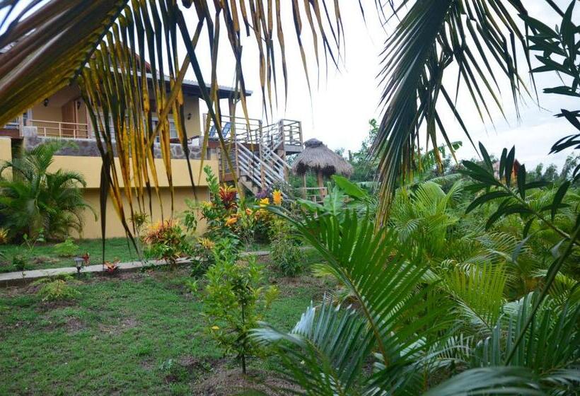 پانسیون Kaye Coco