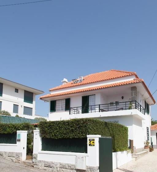 بنسيون Parede Guest House